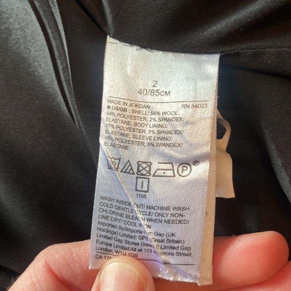 Size 2 Banana Republic Blazer - Picture 6 of 6